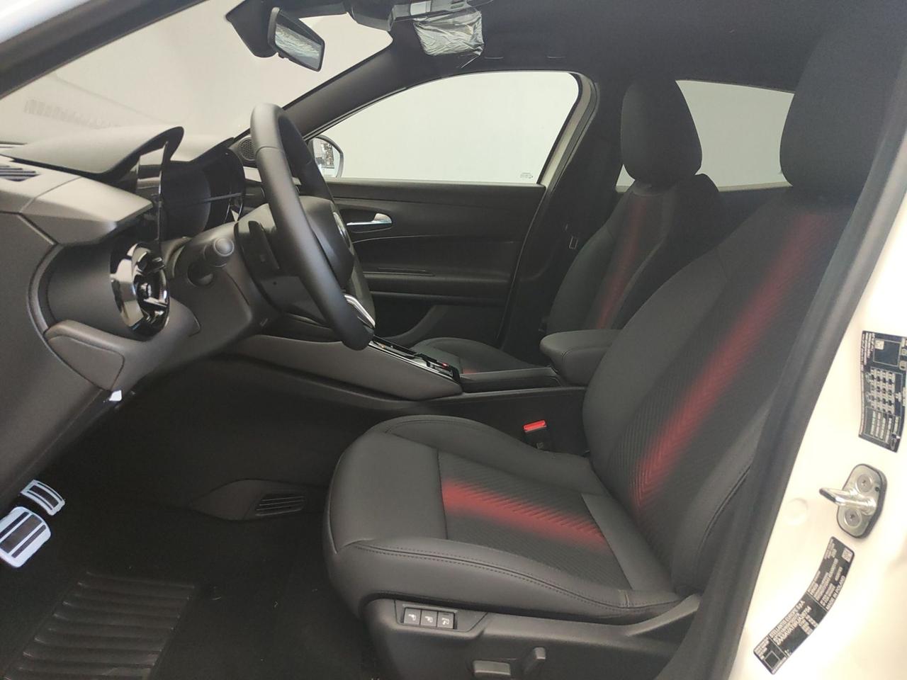 ALFA ROMEO Junior JUNIOR 1.2 145CV HYBRID EDCT6 SPECIALE