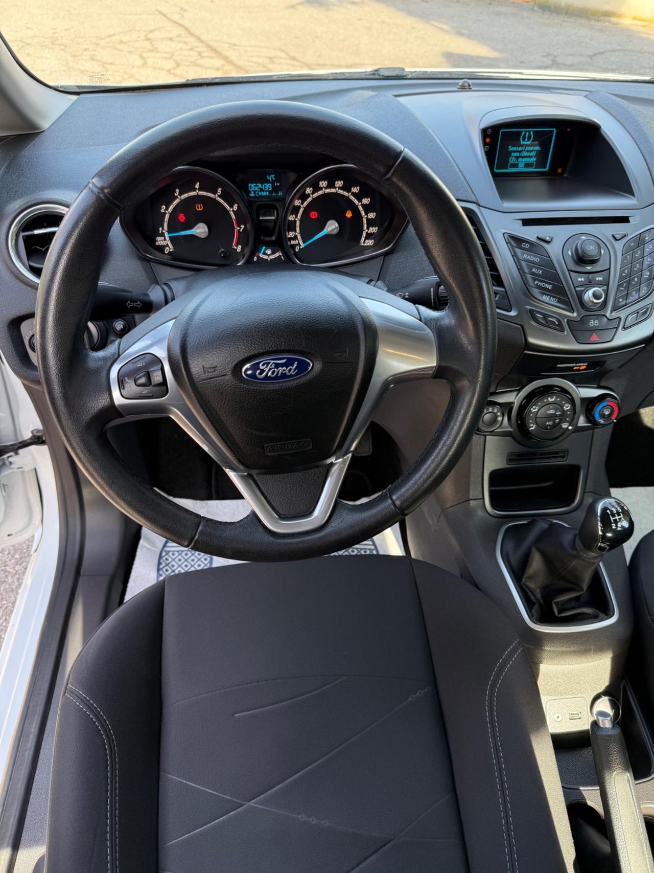 Ford Fiesta 1.2 60CV 5 porte Titanium