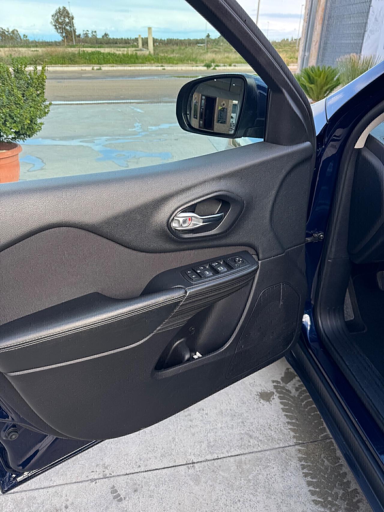 Jeep Cherokee 2.0 Mjt II Longitude