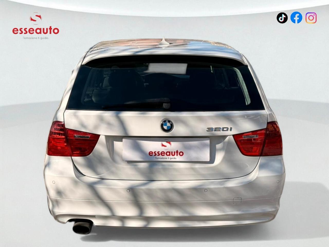 Bmw 320i cat Touring Attiva