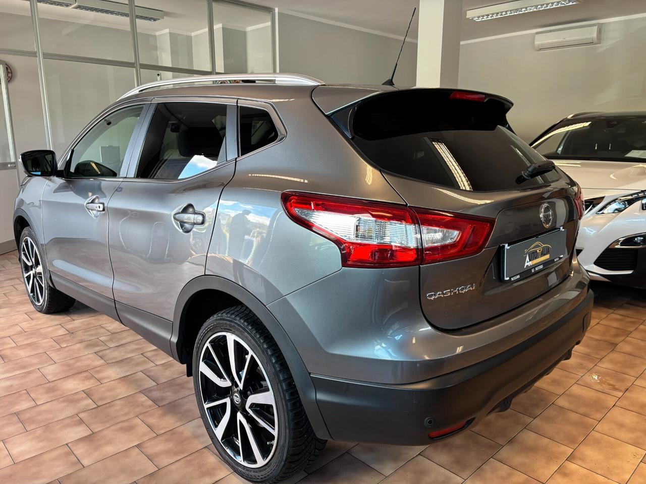 Nissan Qashqai 1.5 dci Tekna *NEOPATENTAI*EURO6*CINGHIA FATTA
