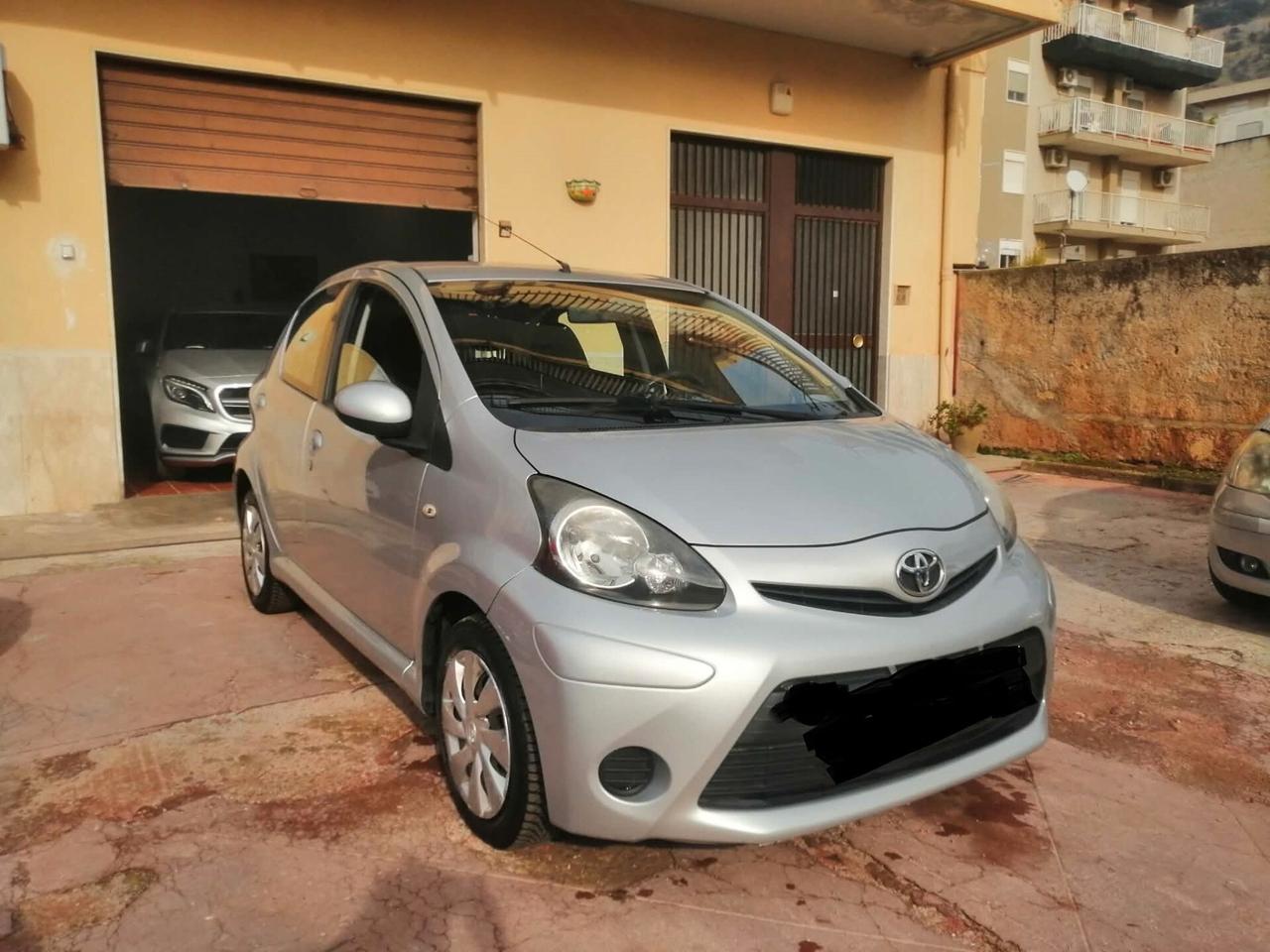 TOYOTA AYGO 1.0 68CV 2014 EURO 5 FULL BENZINA