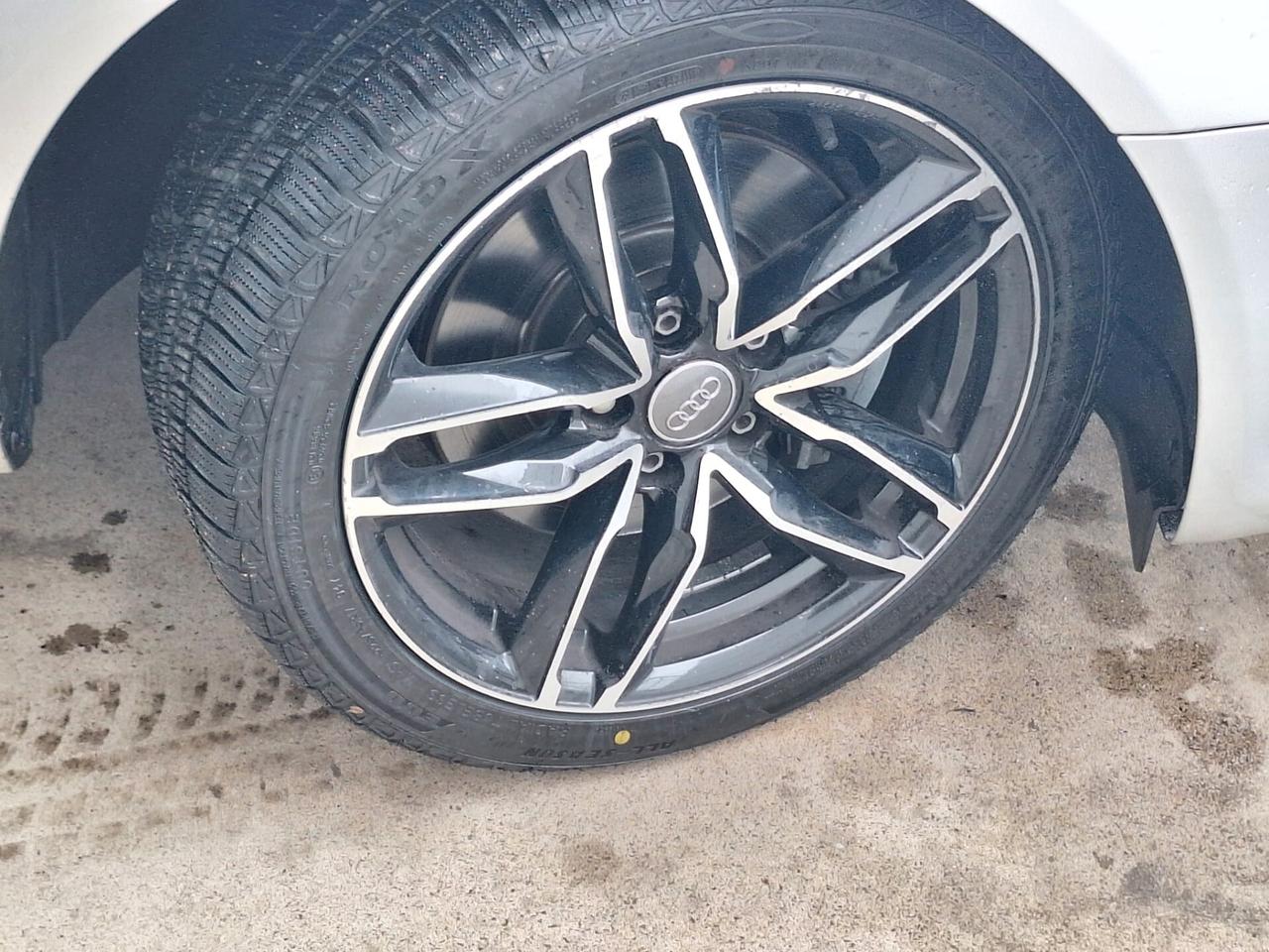 Audi A3 2.0 16V TFSI S tronic Ambition