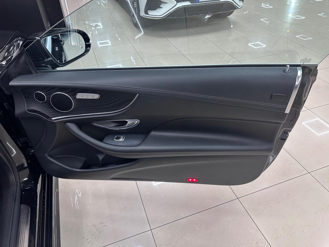 Mercedes-Benz E 220 E Cabrio 220 d Premium Plus auto