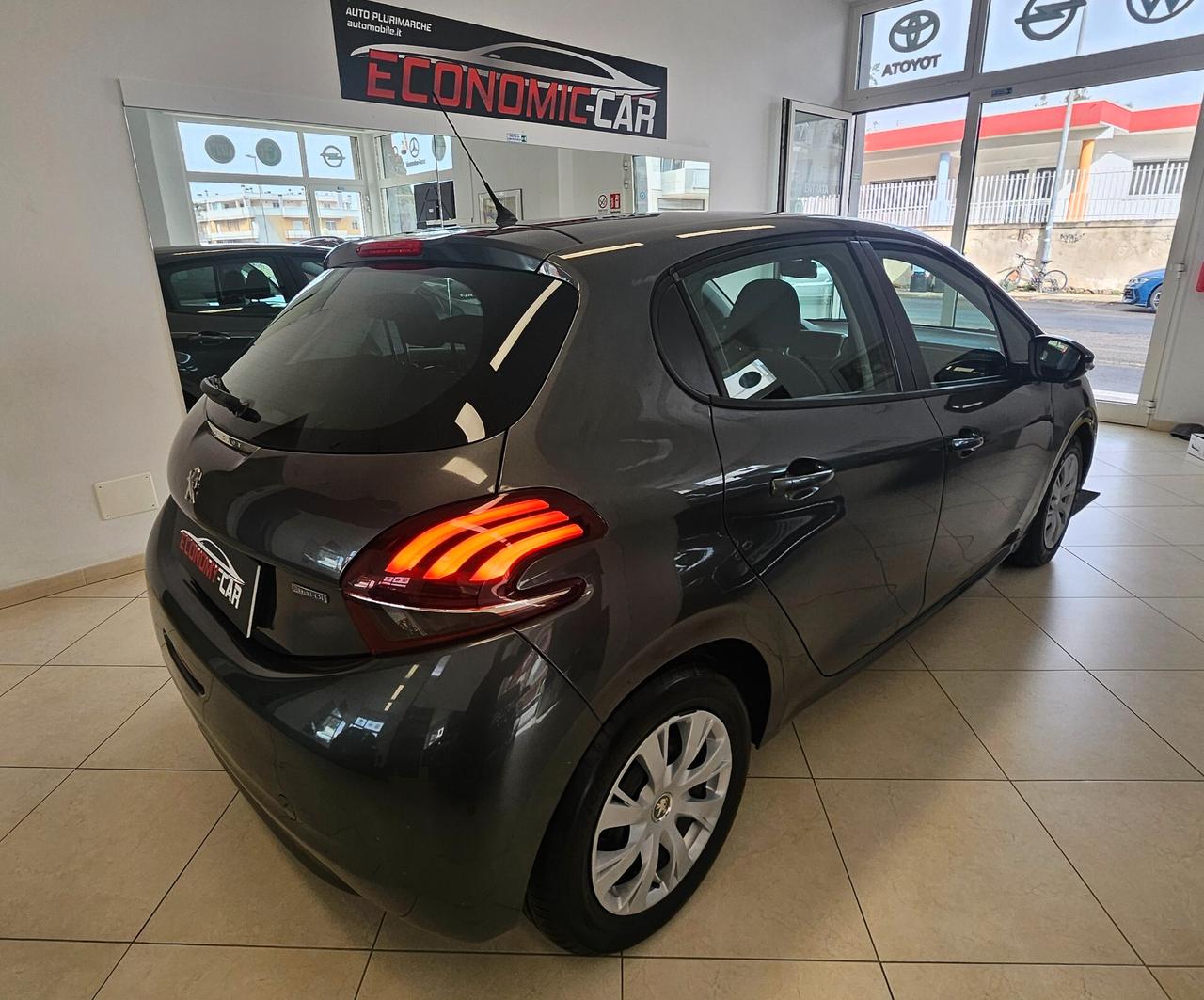 Peugeot 208 BlueHDi 75 5 porte Active