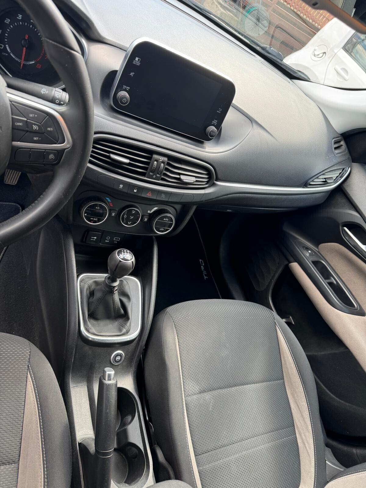 Fiat Tipo 1.4 SW Lounge GPL