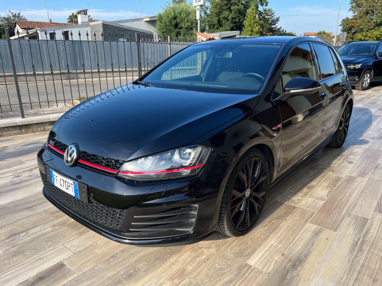 Volkswagen Golf GTI Golf GTI 2.0 TSI 5p. STAGE1 CERCHI 19” XENON TAGLIANDI VW