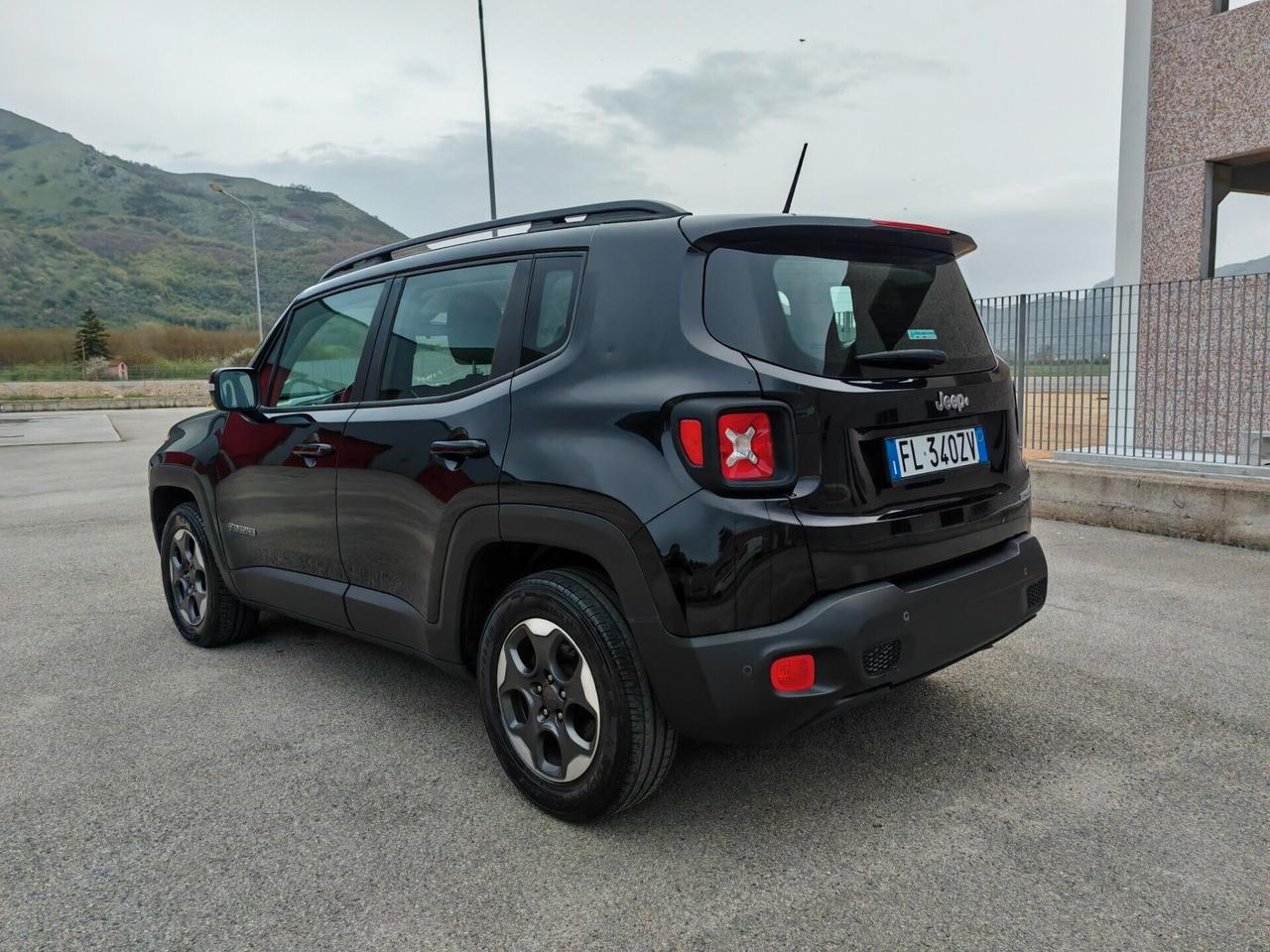 Jeep Renegade 1.6 Mjt 120 CV Longitude