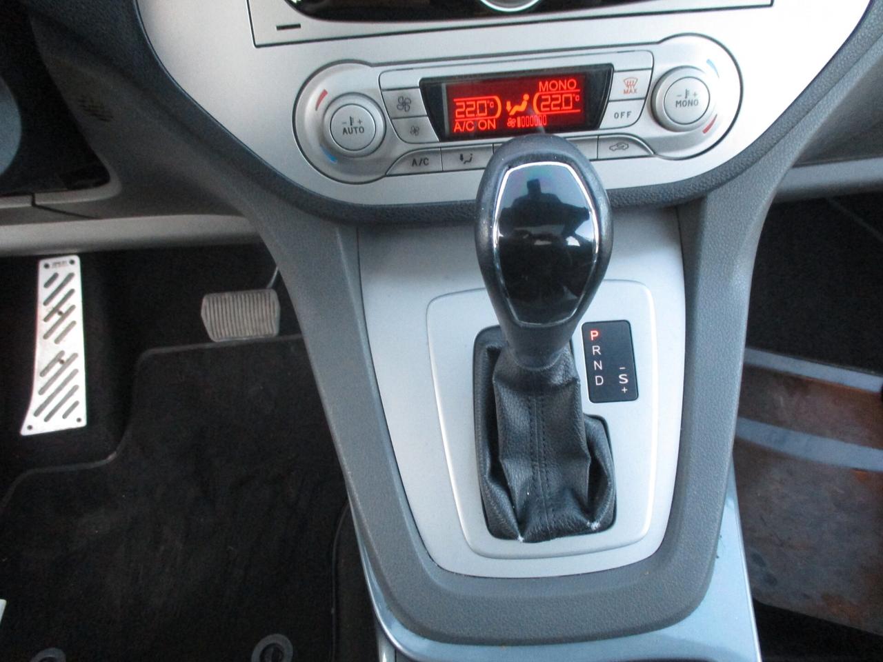 Ford Kuga 2.0 TDCi 163 CV 4WD TITANIUM