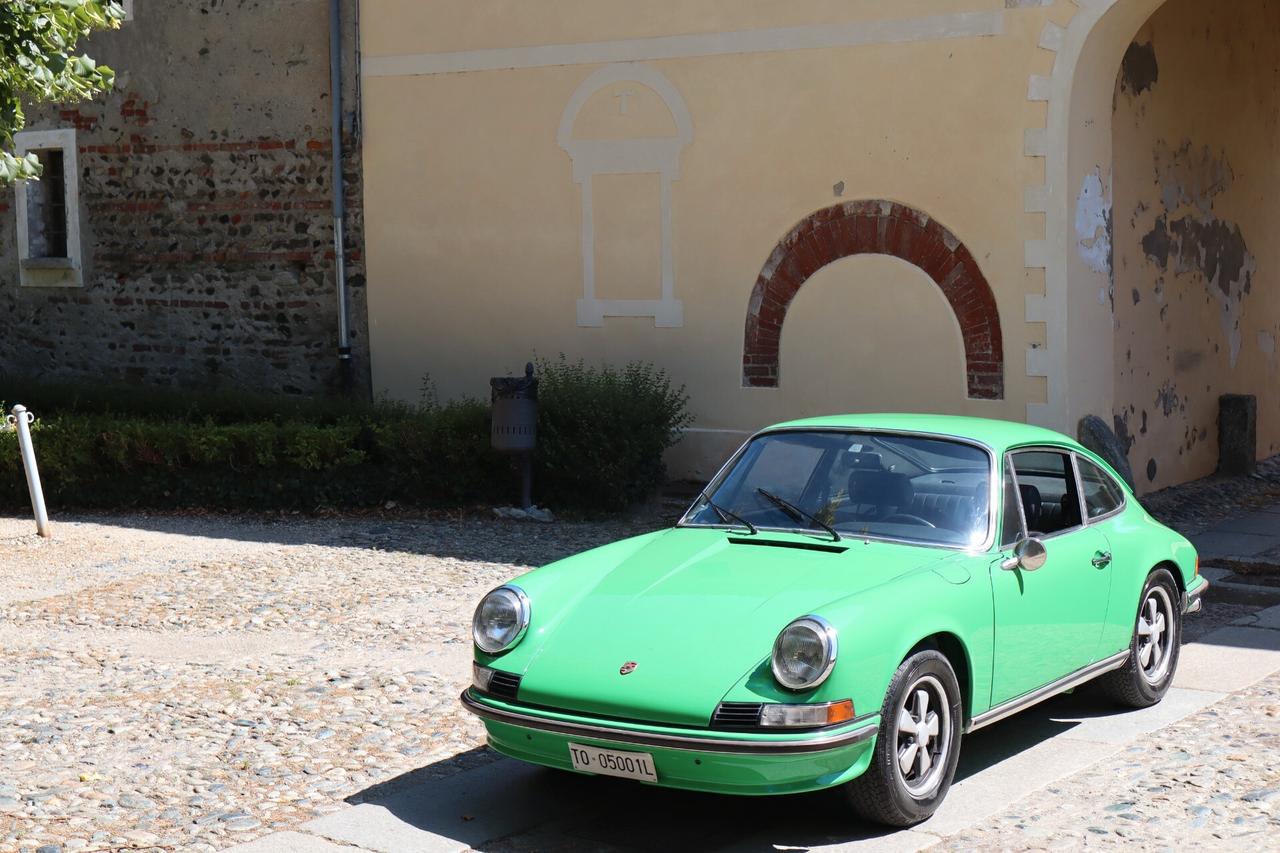 Porsche 911 2.4 T