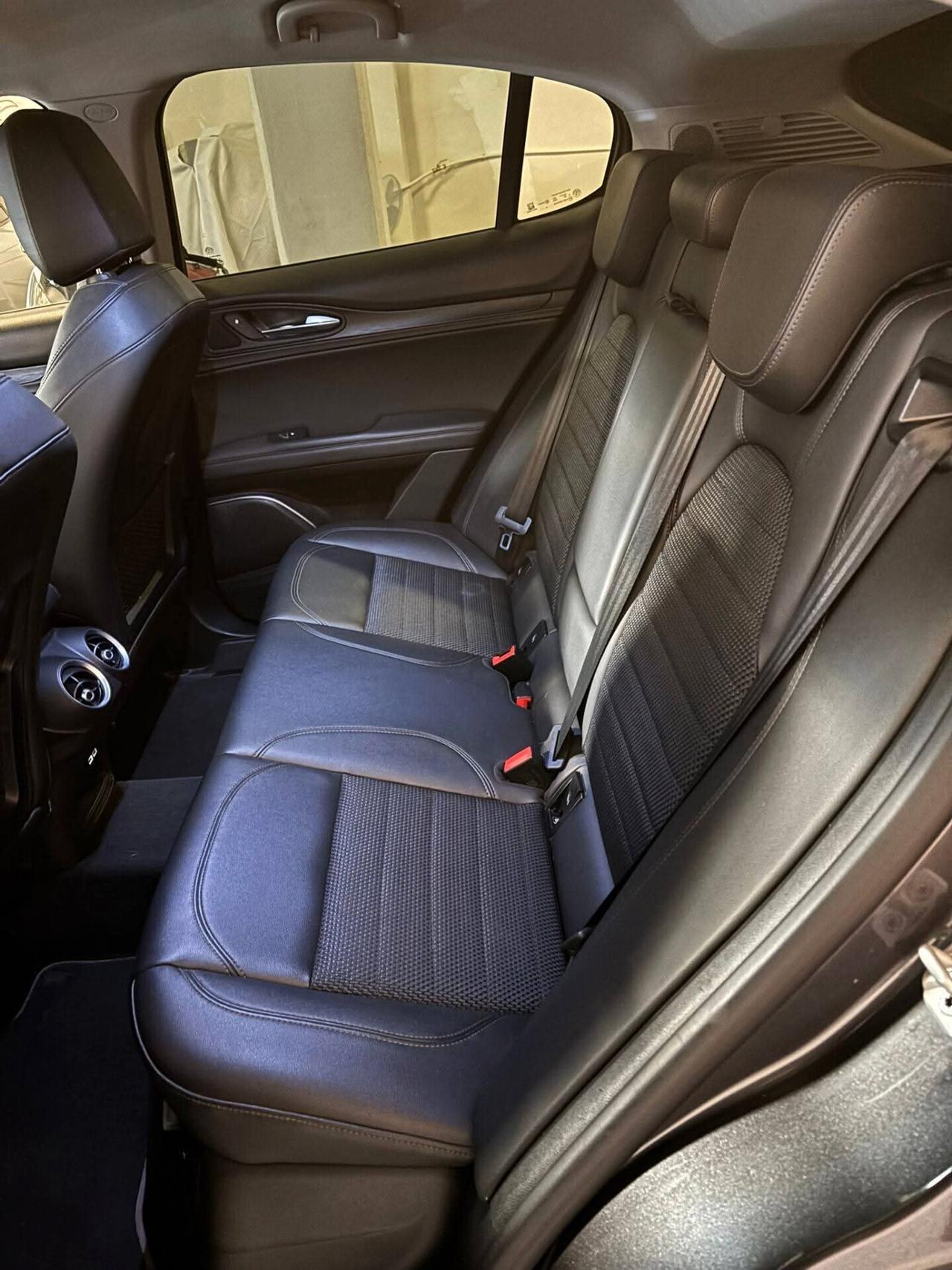 Alfa Romeo Stelvio 2.2 Turbodiesel 210 CV AT8 Q4 Executive''/