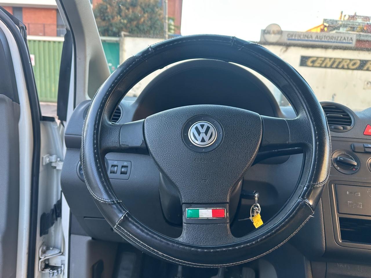 Volkswagen Caddy 1.4 4p. 5 posti Vetrato