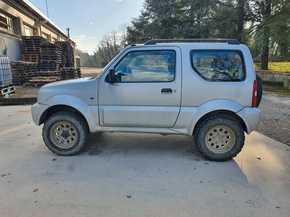 Suzuki Jimny 1.3 16V 4x4 JLX GPL