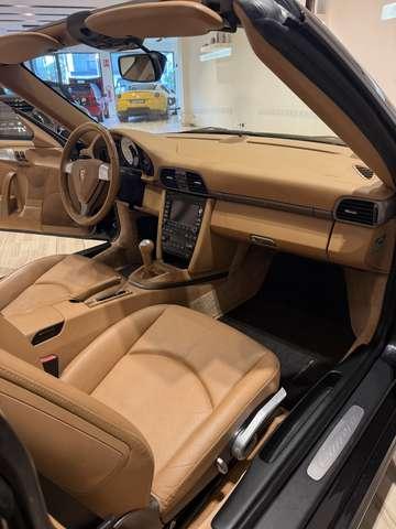 Porsche 997 911 Cabrio 3.6 Carrera. mk2