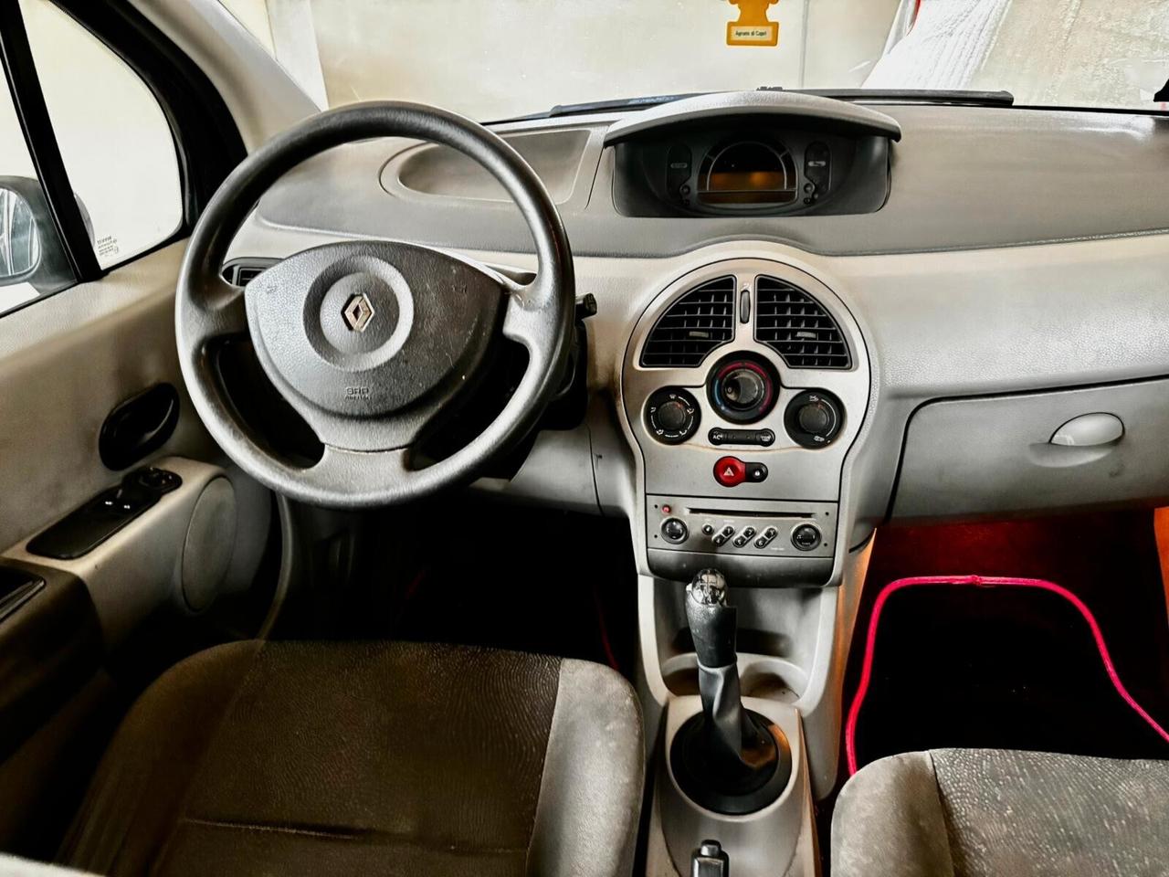 Renault Modus 1.2 16V Confort Authentique