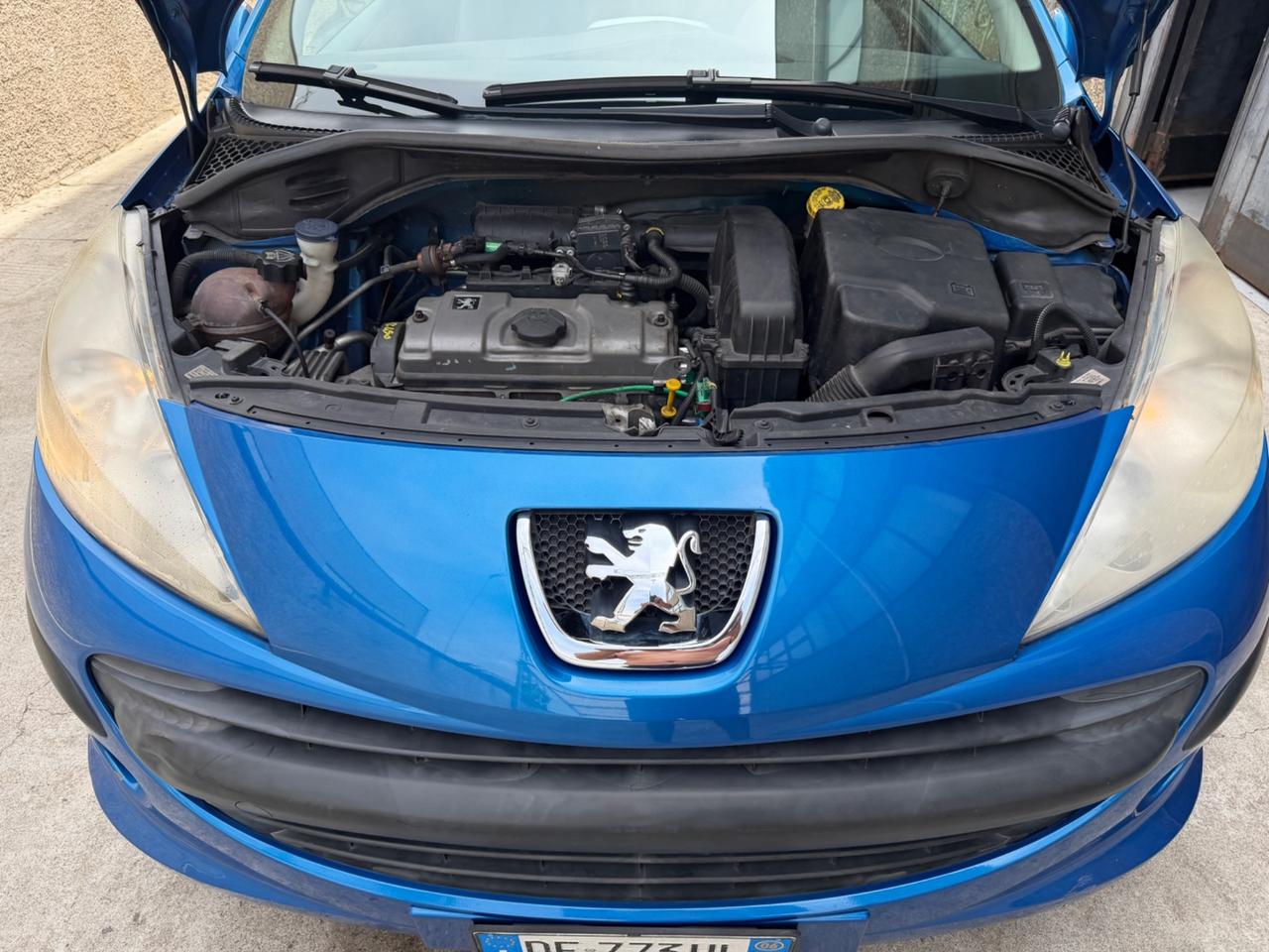 PEUGEOT 207 1.4 BENZINA 69CV EURO4 NEOPATENTATI