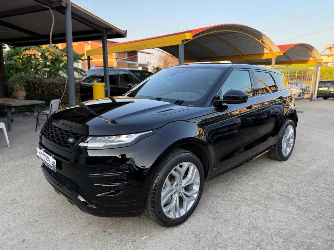 Land Rover Evoque 2.0 D150 CV R-Dynamic KM CERTIF.