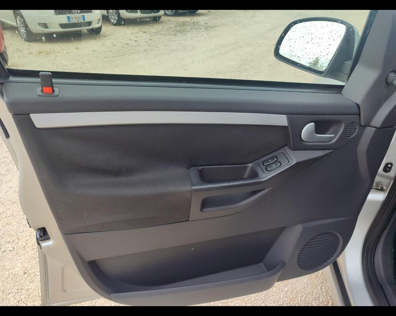 OPEL Meriva 1ª serie - Meriva 1.6 16V Club