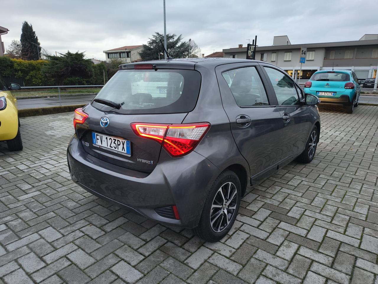 Toyota Yaris 1.5 Hybrid 5 porte *PREZZO REALE*