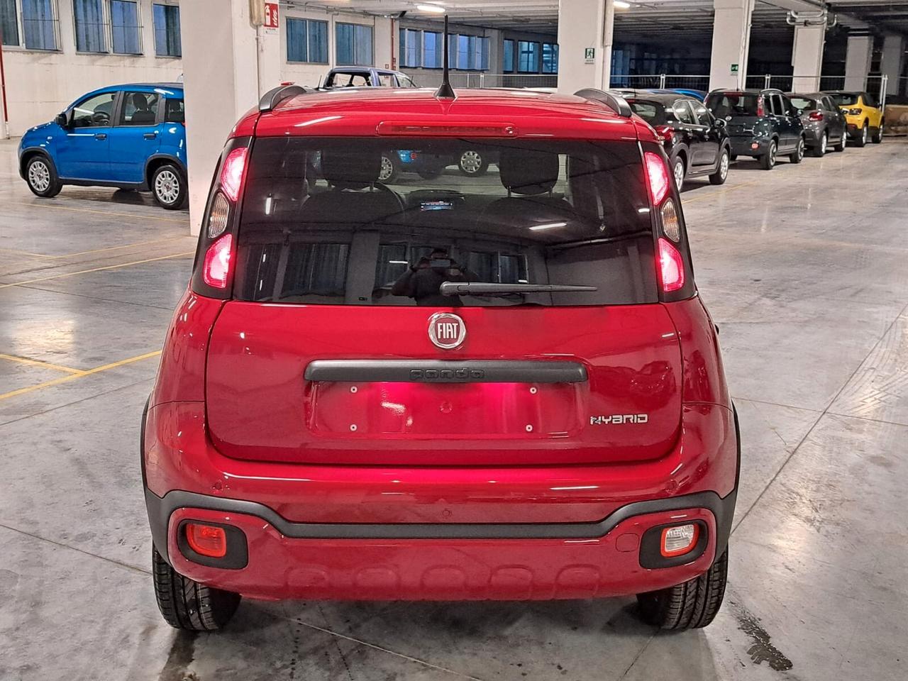 Fiat Panda 1000 FireFly Hybrid 70CV Cross 5 Porte Km. 0