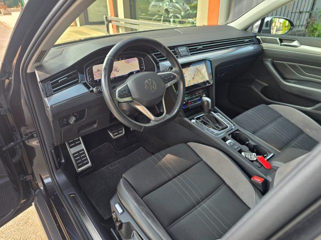 VOLKSWAGEN Passat Alltrack 2.0 TDI 200 CV 4MOTION DSG 18" Keyless DCC Camera+