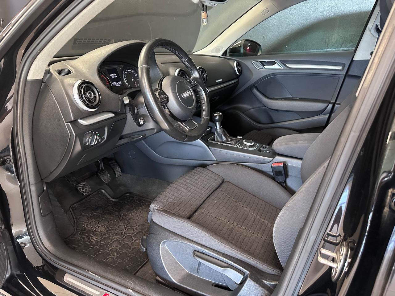 Audi A3 Sportback 2.0 tdi S-line edition quattro