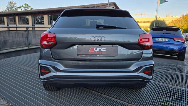 AUDI Q2 35 TFSI S-LINE S-TRONIC LED NAVI R-CAMERA UFF AUDI
