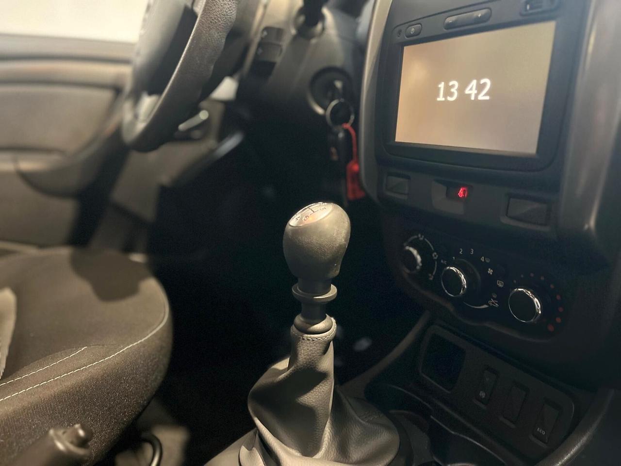 DACIA DUSTER 1.5 dCi 4x2 Lauréate *UNICOPRO* *2017*