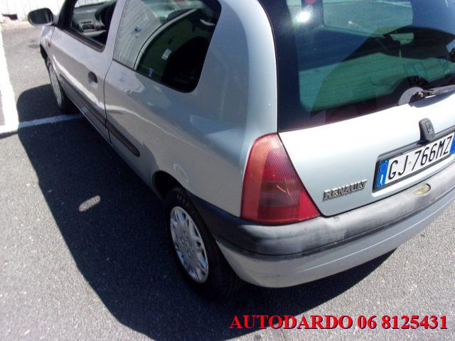 RENAULT Clio 1.1i cat 3 porte UP Aria