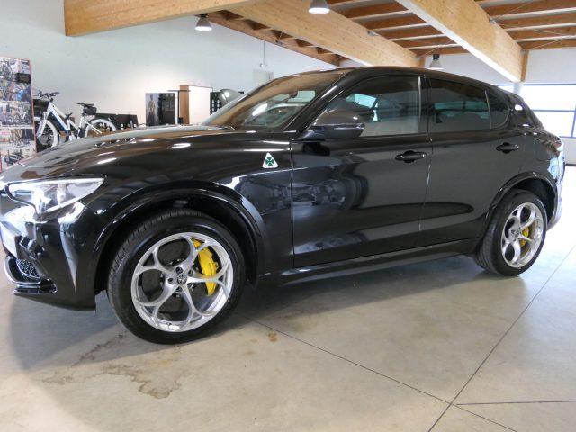 ALFA ROMEO Stelvio 2.9 Bi-Turbo V6 510 CV QV CARBO-AKRAPOVIC