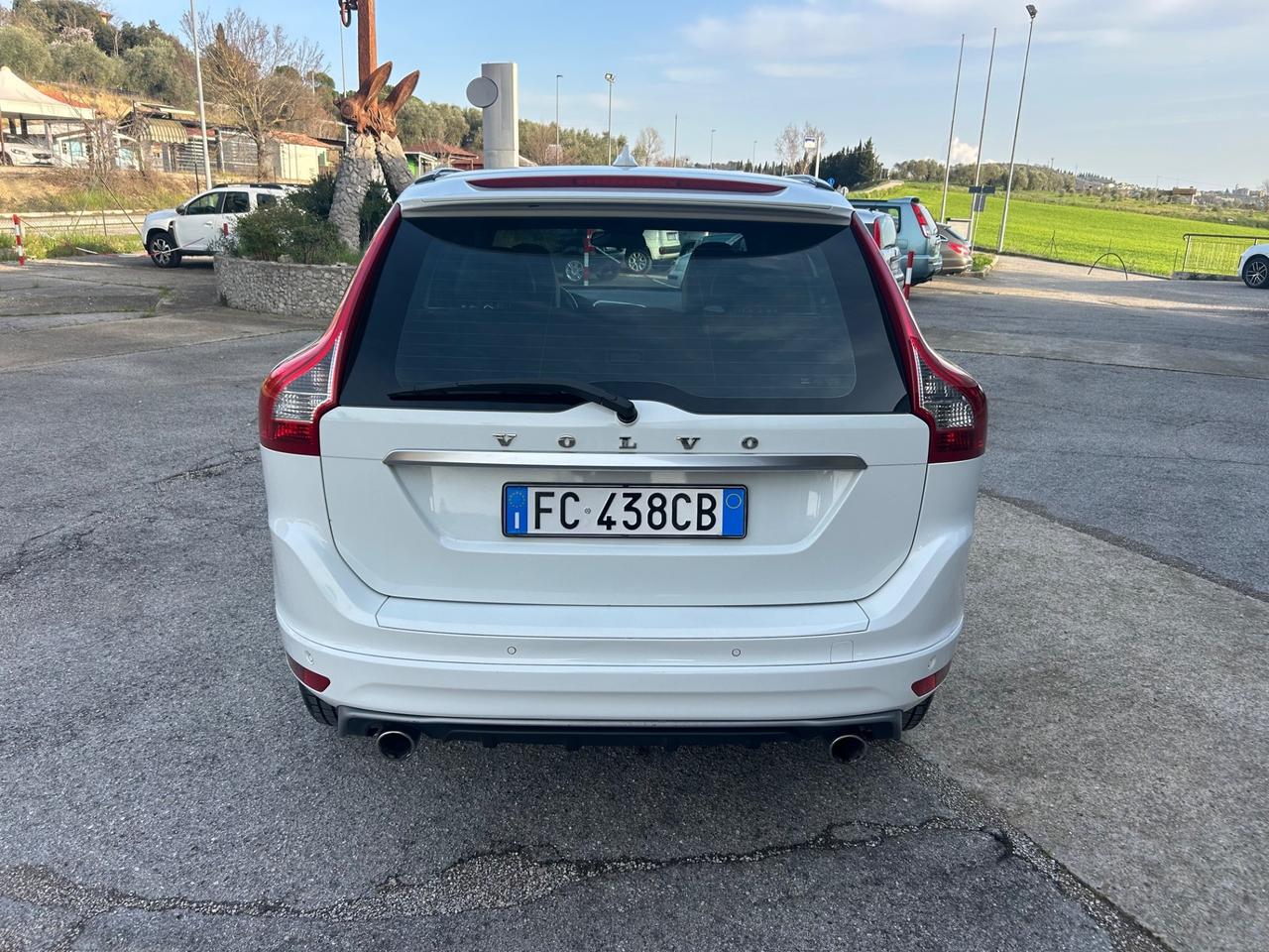 Volvo XC 60 XC60 D3 Geartronic R-design