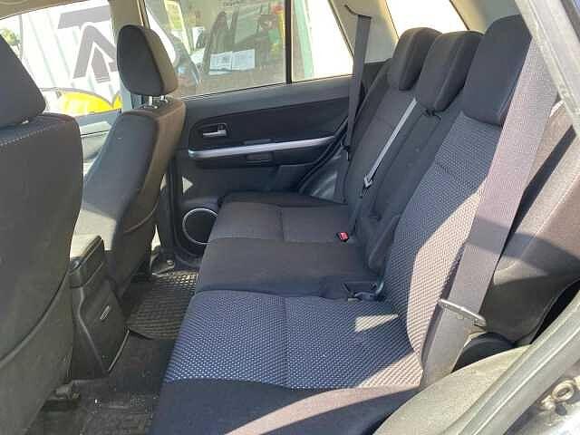 Suzuki Grand Vitara 1.9 DDiS 5 porte