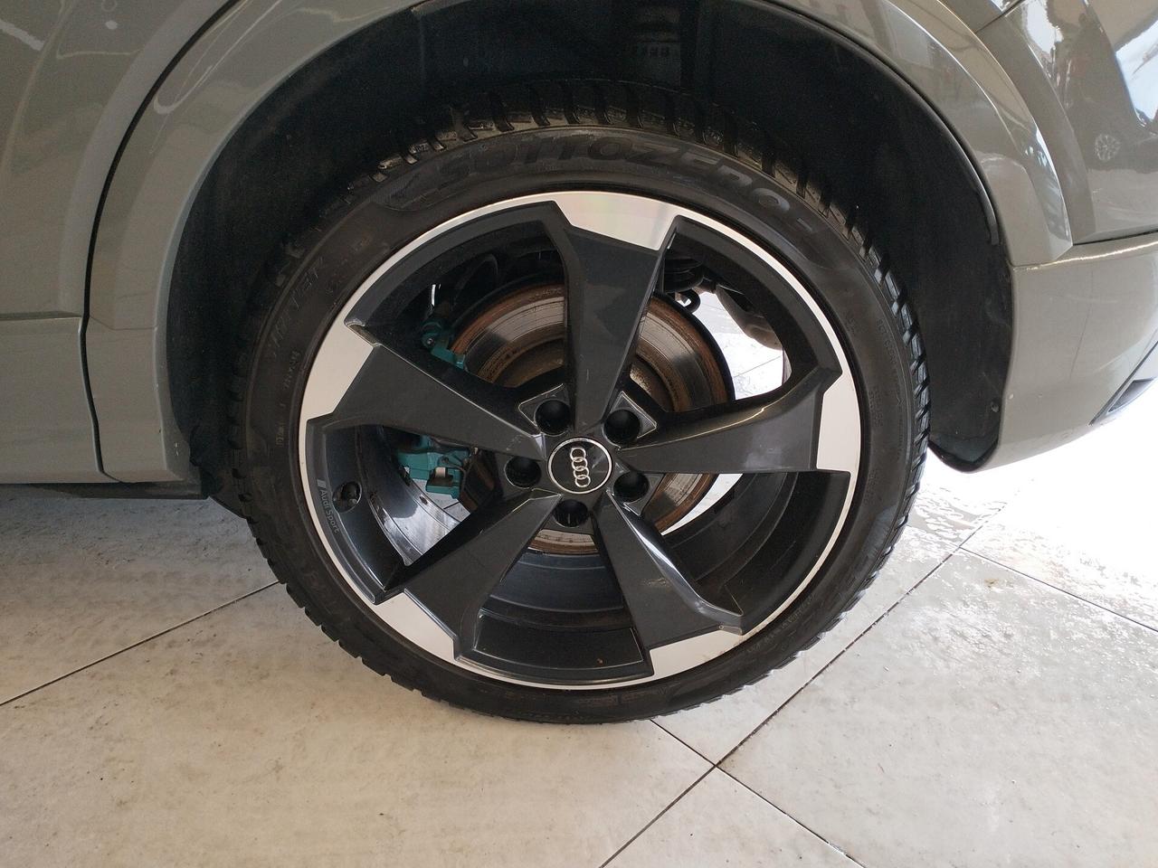 Audi SQ2 TFSI quattro S tronic integrale