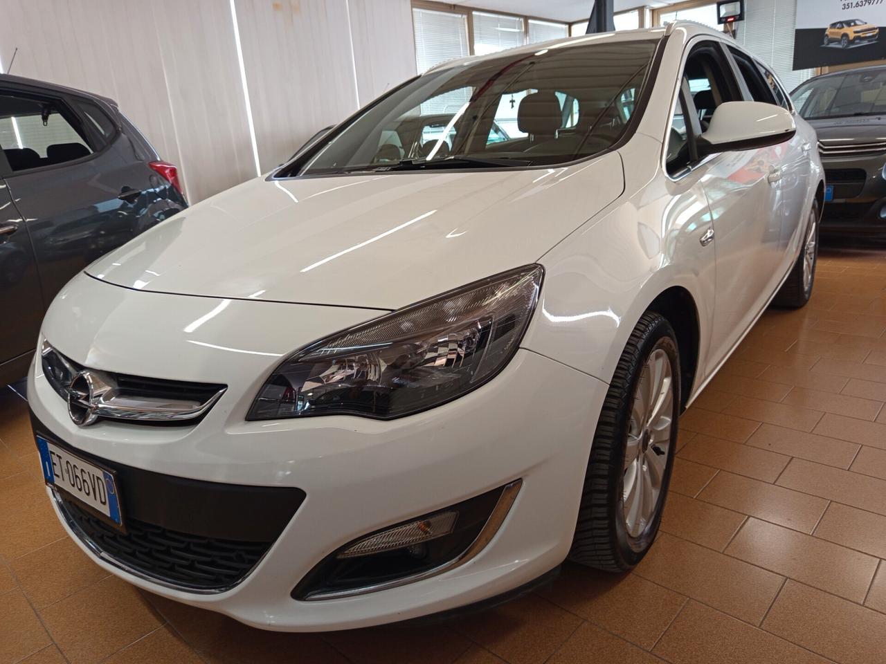 Opel Astra 1.7 CDTI 110CV, 161 Mila chilometri ok neopatentati