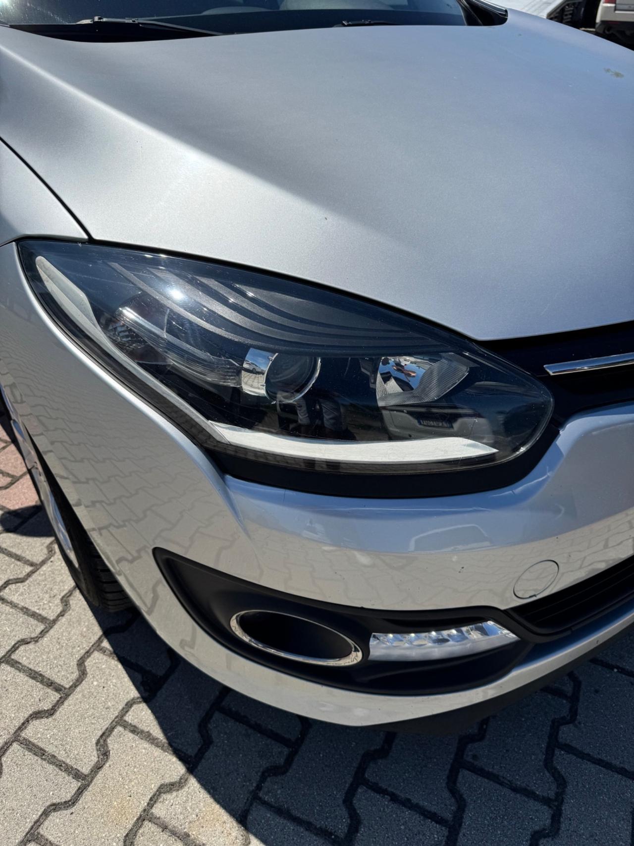 Renault Megane Mégane dCi 110CV EDC SporTour Limited
