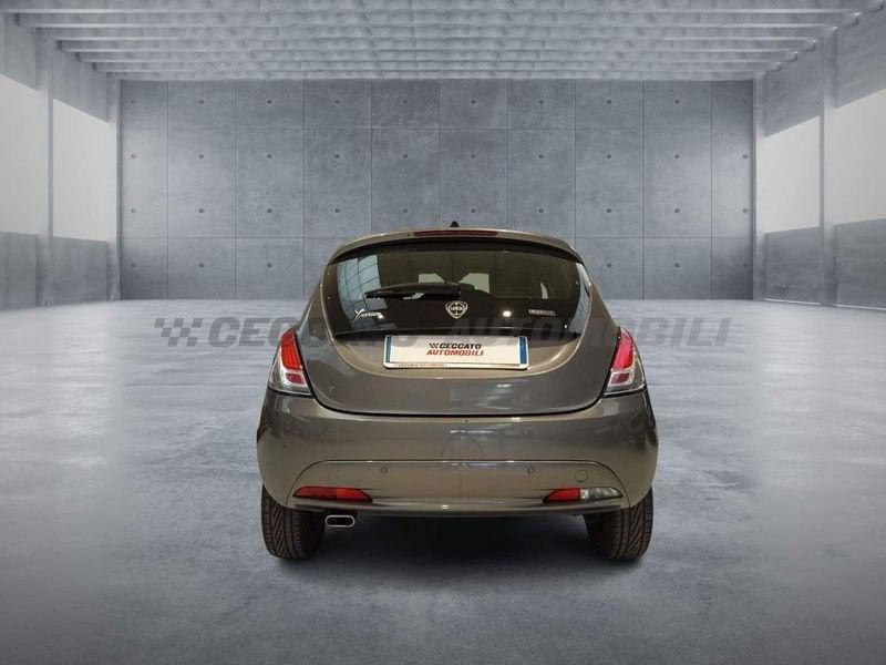 Lancia Ypsilon III 2021 1.0 firefly hybrid Gold s&s 70cv 5p.ti