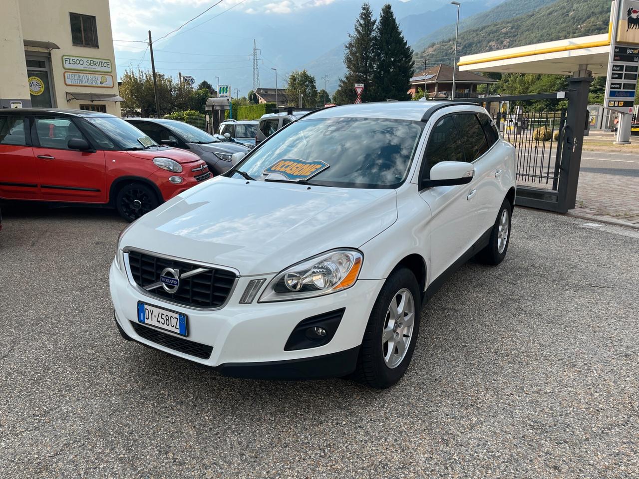 Volvo XC 60 XC60 D5 AWD Geartronic Momentum