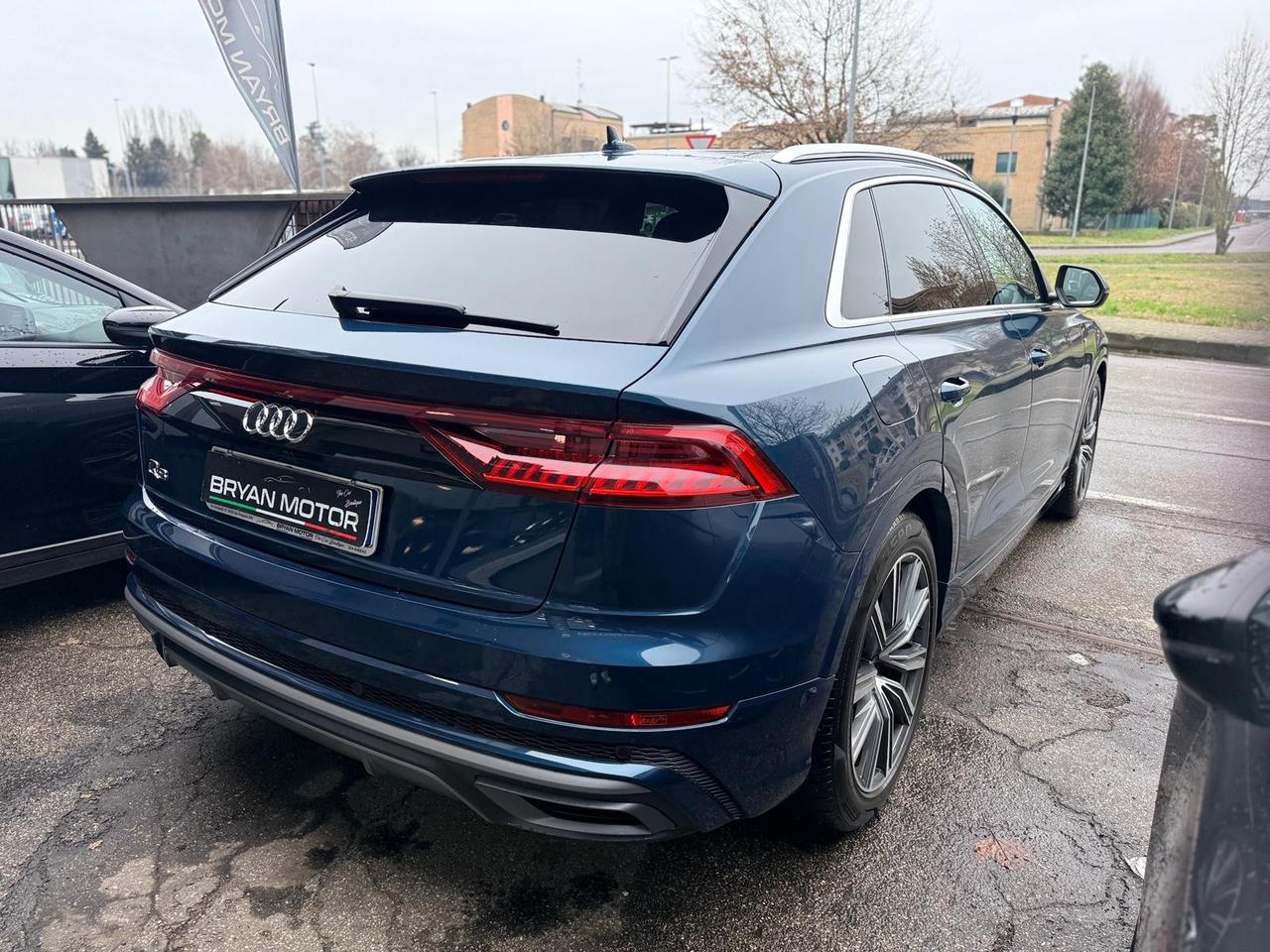 Audi Q8 50 TDI 286 CV quattro tiptronic