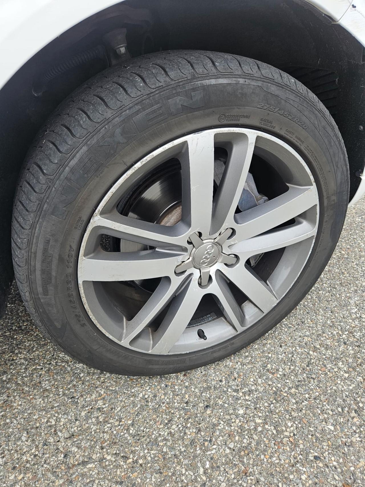 Audi Q7 3.0 V6 TDI quattro tiptronic