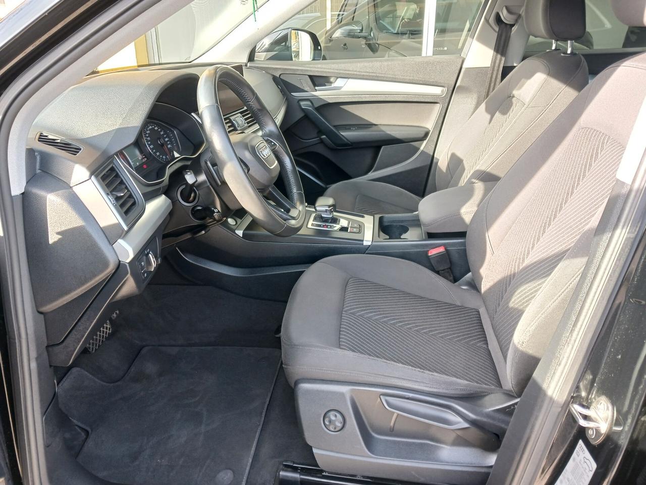 Audi Q5 2.0 TDI quattro S tronic Business Sport