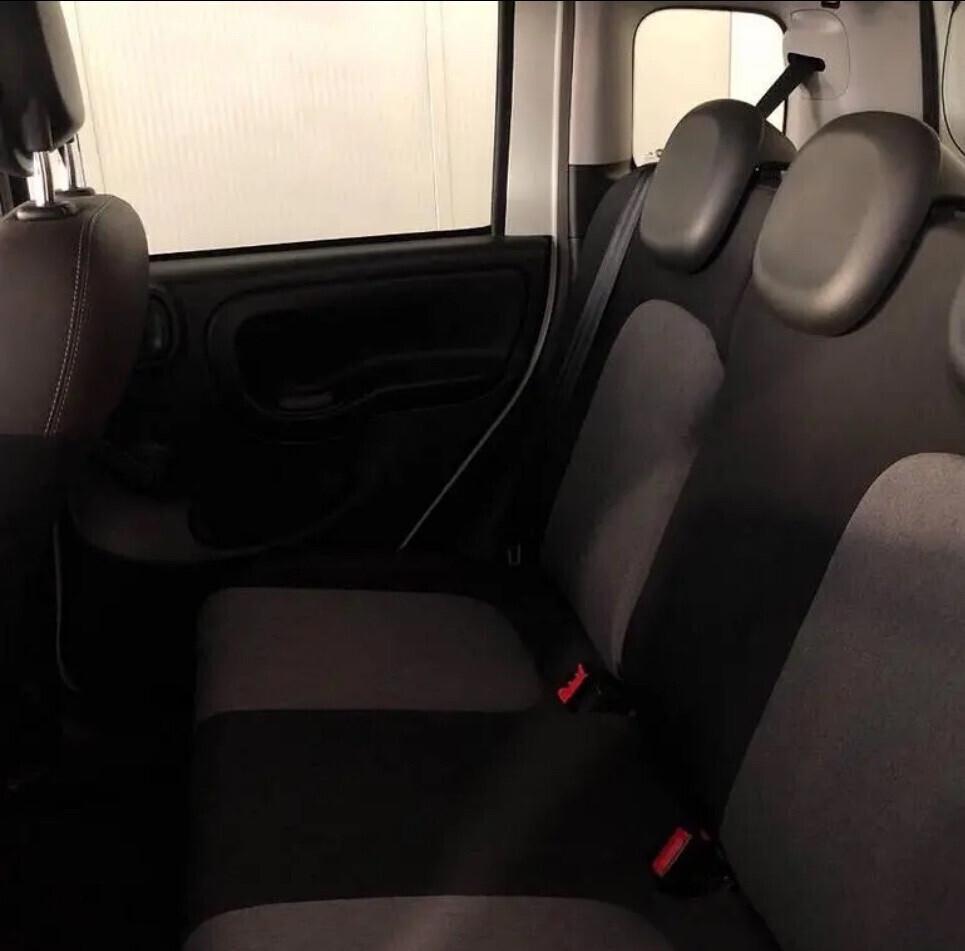 Solo da QUALITYCARS PESCARA Fiat Panda 1.0 FireFly S&S Hybrid City Cross
