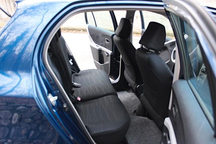 Toyota Yaris 1.0 5 porte Sol 89.000KM CLIMA NEOPATENTATI RADIO CD