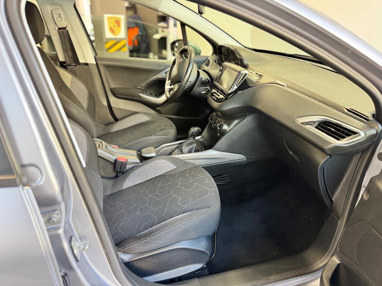 Peugeot 2008 PureTech 82 Active