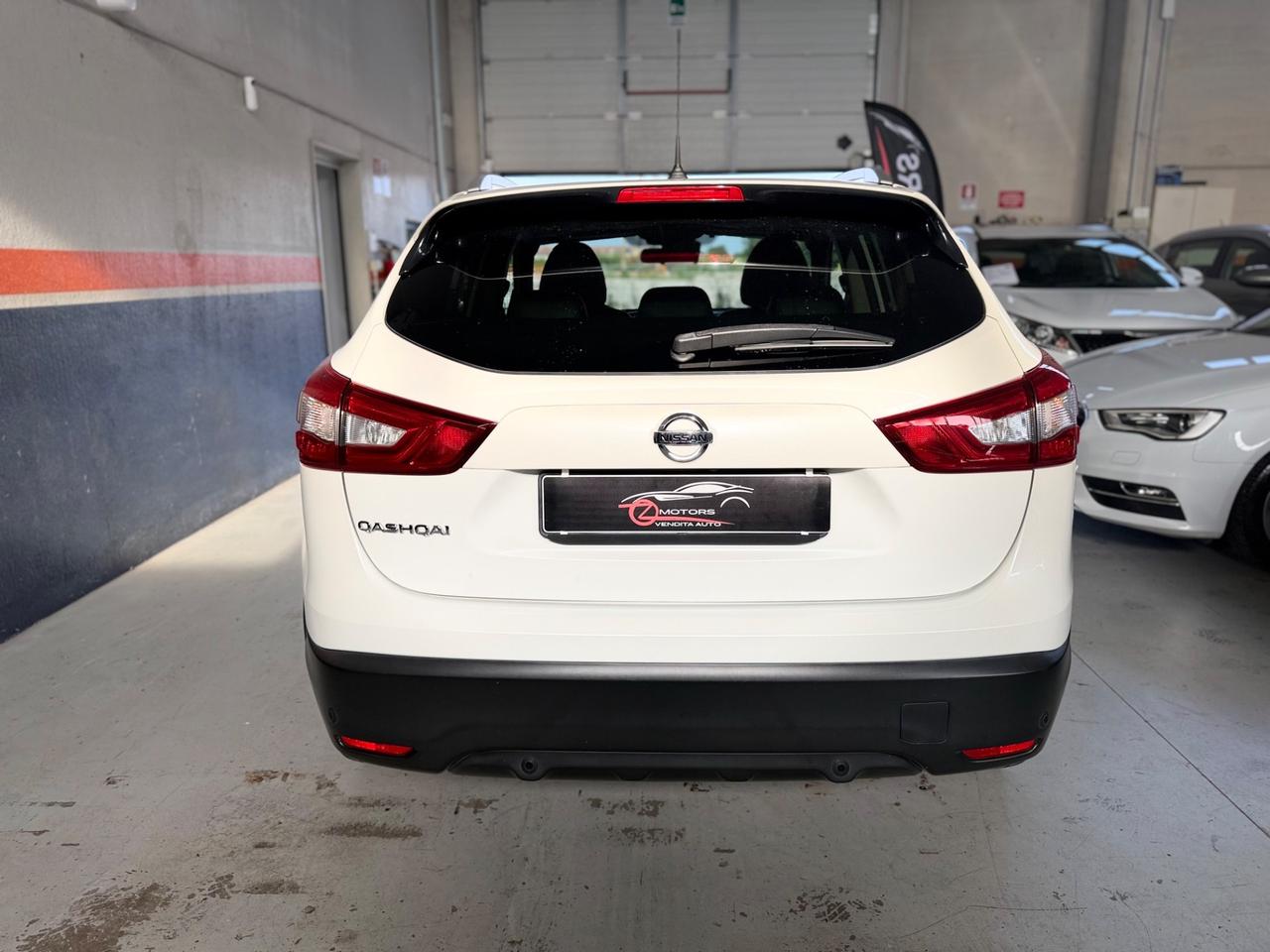 Nissan Qashqai 1.2 DIG-T Acenta PEEMIUM NEOPATENTATI