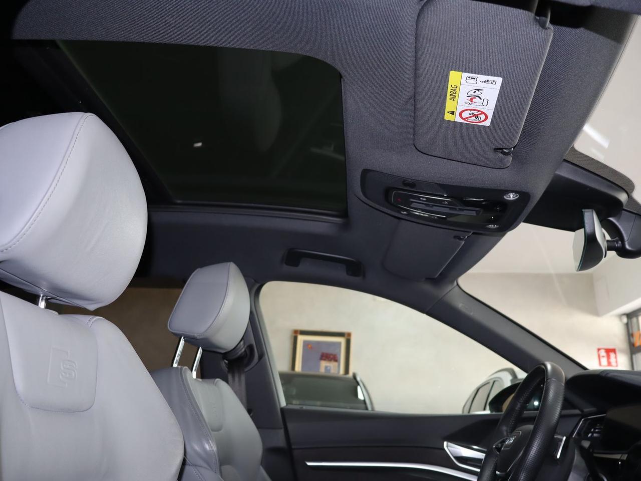 Audi e-tron S Line 55 #10169