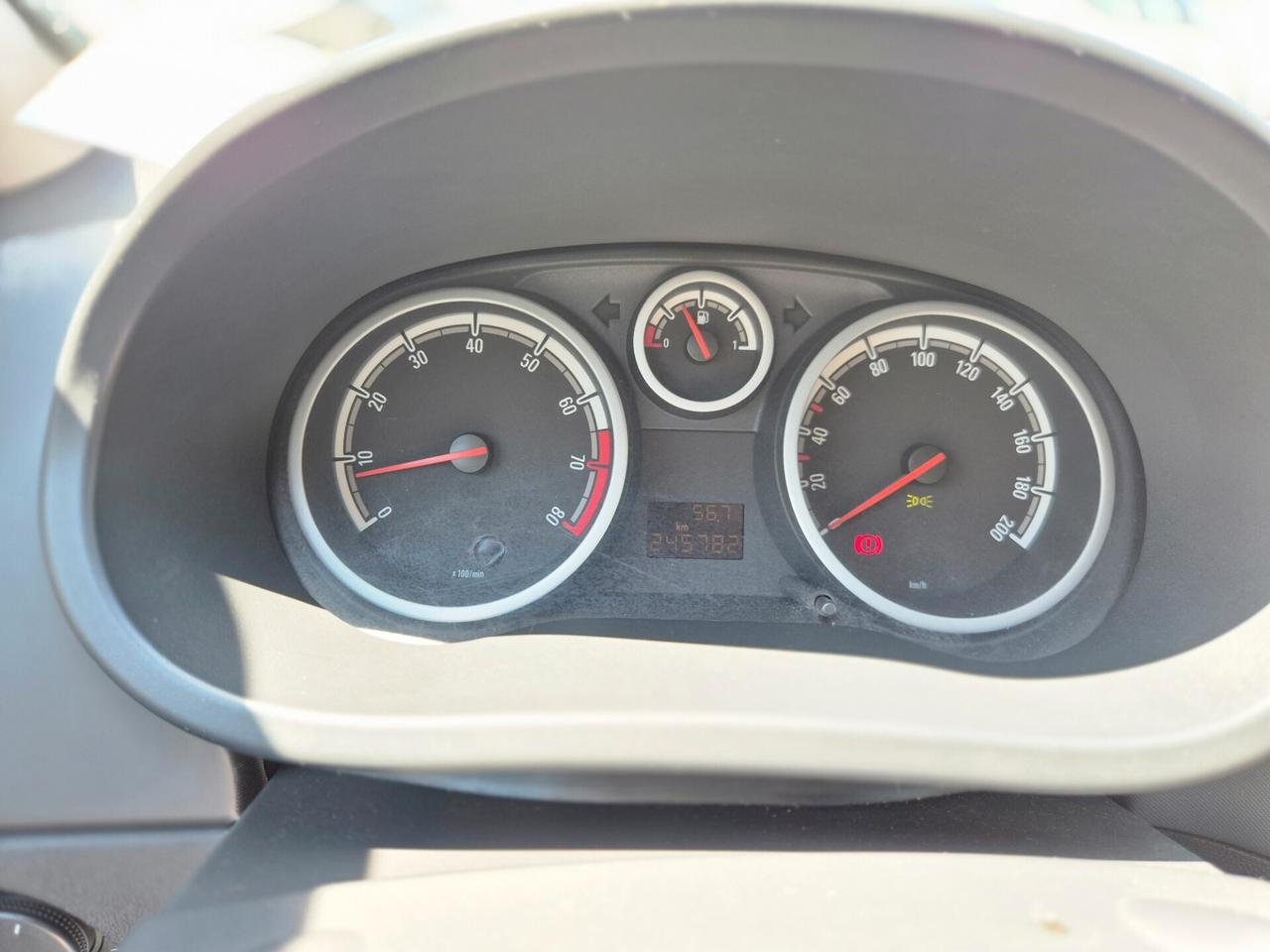 Opel Corsa 1.2 Benzina 3p /ok neopatentati/Frizione nuova