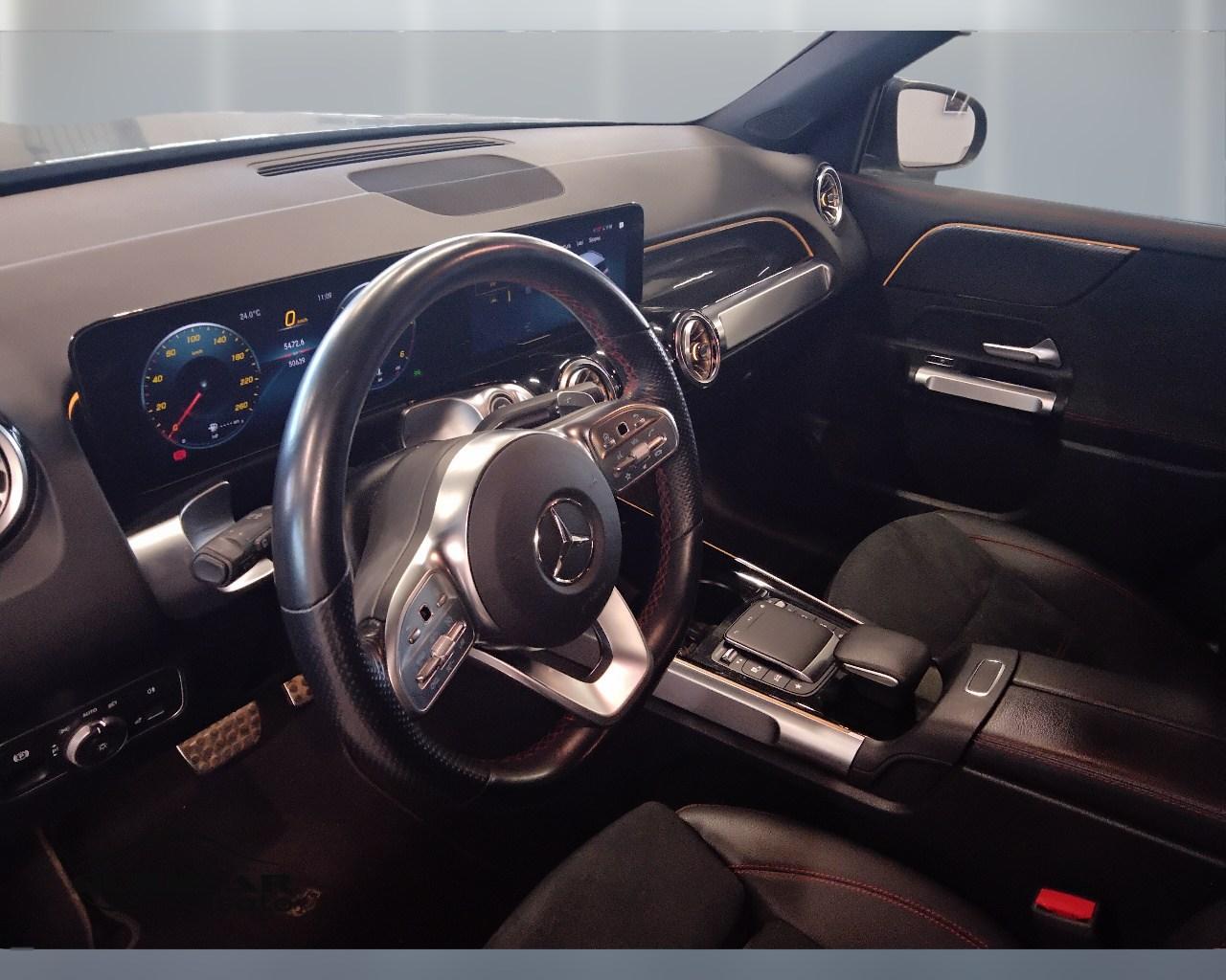 Mercedes-Benz GLB - X247 2019 - GLB 180 d Premium auto