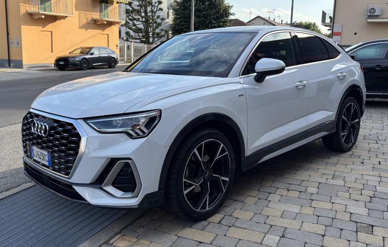 Audi Q3 Sportback 35 2.0 tdi S line edition s-tronic FULL LED-PHONE APPS-20"