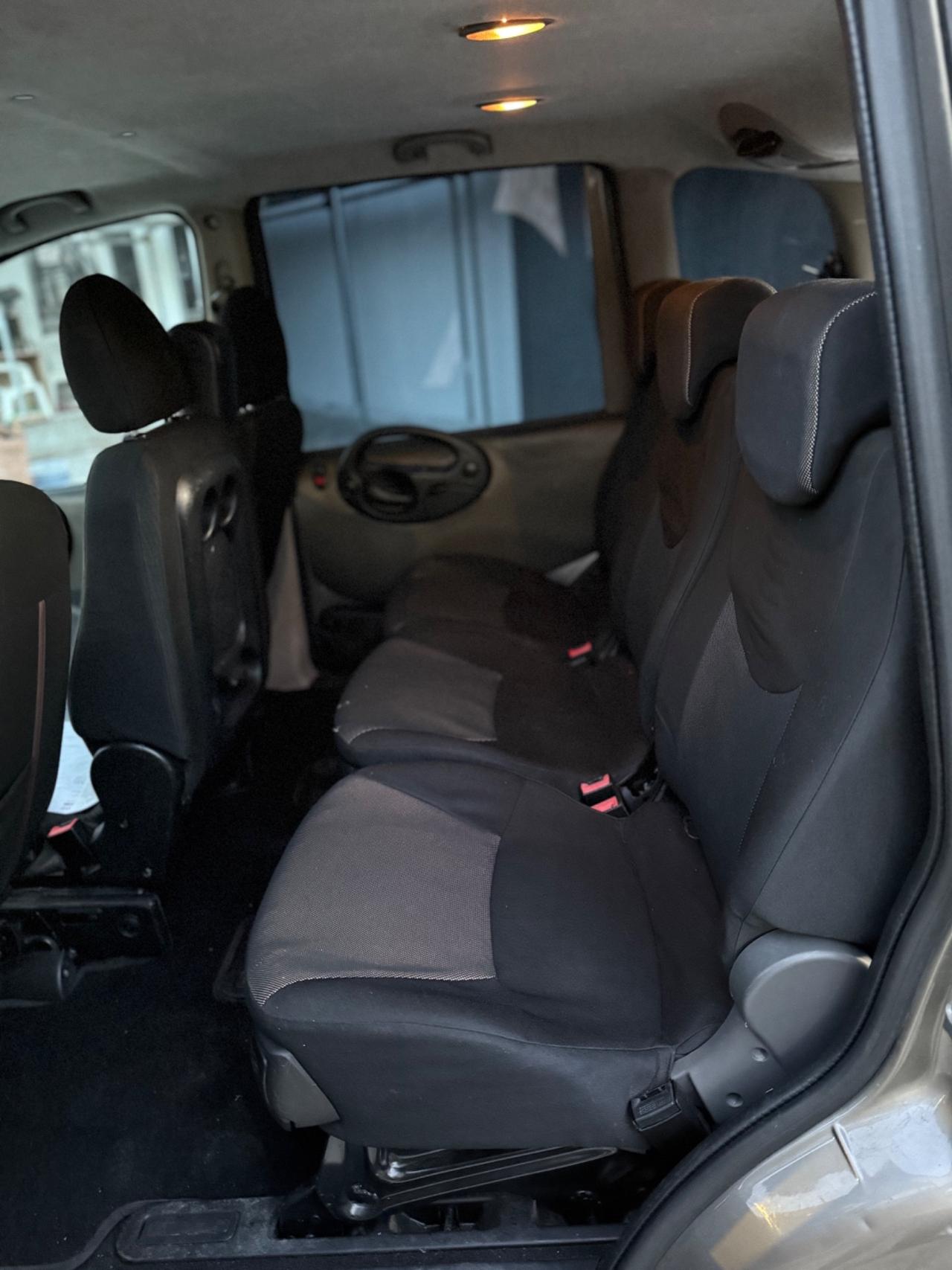 Fiat Multipla Benzina Metano Spaziosa Ed Economica Neopatentati