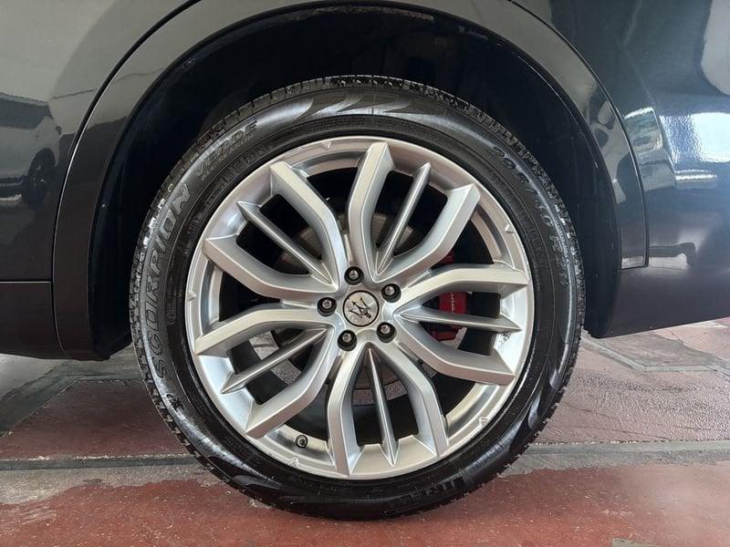 Maserati Levante LEVANTE 250 CV